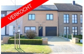 TK_058, BASSEVELDE - Gezinswoning met 3 slpk, garage en tuin