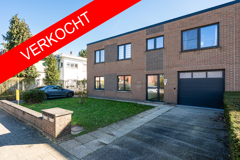TK_174, SINT-AMANDSBERG - Grote woning met praktijkruimte / kangoeroewoning